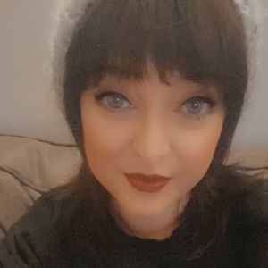 Meet your Posher, Kristin